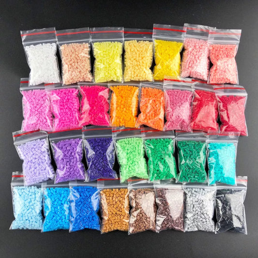 2.6mm Mini Hama Beads one Bag About 500/Pcs Bag 30 colors perler toy Available Guarantee PUPUKOU Beads Activity Fuse Beads